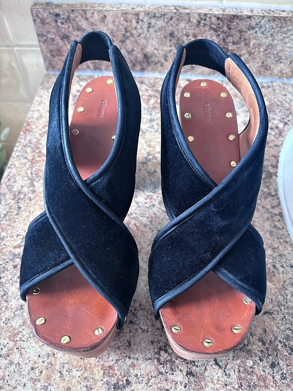 runway CELINE PHOEBE PHILO SS10 black wood wedge black suede/velvet strap sandal